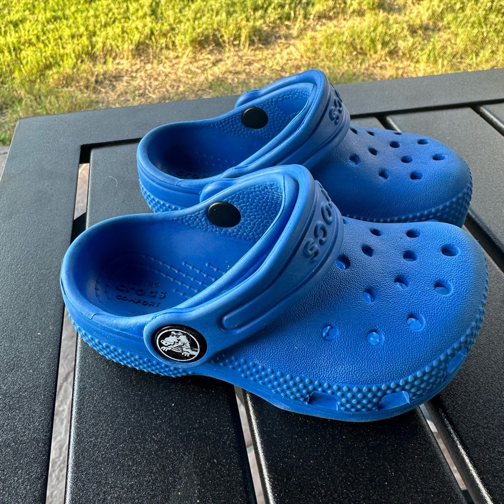 Crocs for baby-blue